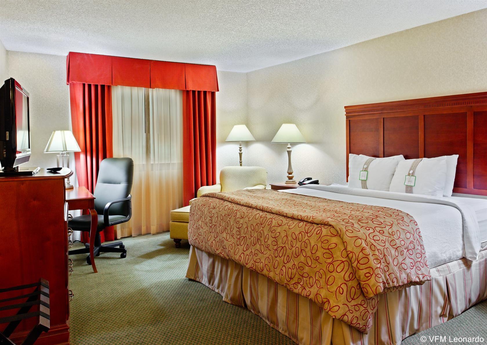 Holiday Inn Express Dallas Market Center By Ihg Εξωτερικό φωτογραφία